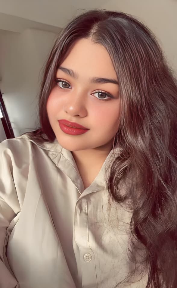 Horny Chubby Desi Babe Exposes Her Huge Tits and Fluffy Pussy Fully Nude on Cam