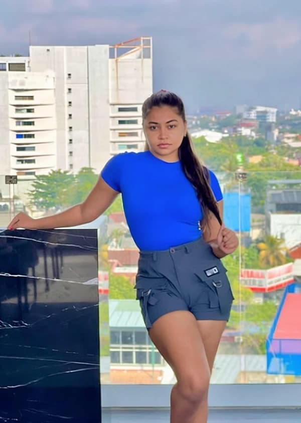 Horny Famous Sexy Model Nikitha Reimers Sucking Her Boyfreind Dick And Fully Nude Priavte Photos