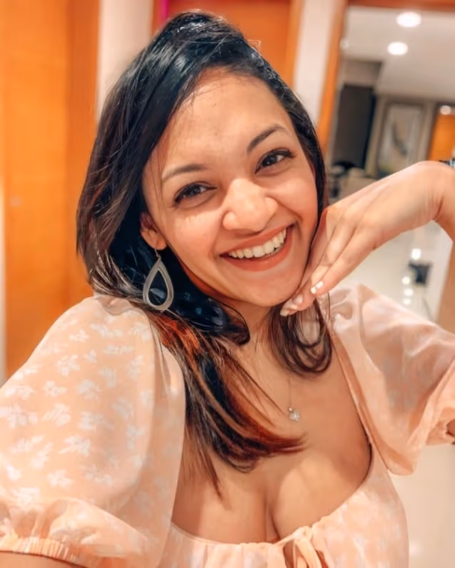 Horny Sexy Nri Girl Asherah Gomez Giving Hard Blowjob To Her Boyfriend And Deepthroat Viral Clips