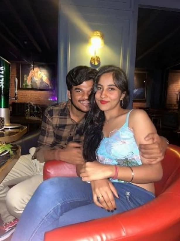 Horny Desi Couple Having Hardcore Sex And Fantastic Fun To Fucking Each Other In Private Hotel Room