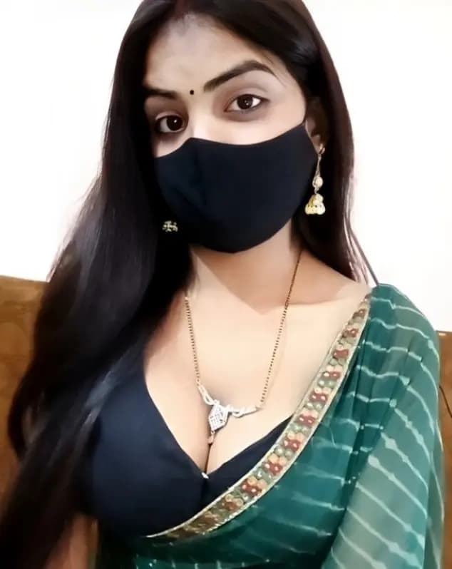 SUPERHOT INDIAN DESI BHABHI MOST DEMANDING OFF SAREE FULLY NUDE VIDEOS COLLECTION