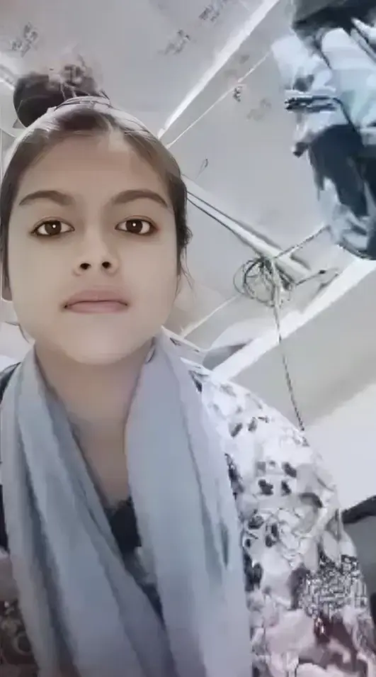 Beautiful Cute Girlfriend Showing Her Pussy And Fingering Hardly And Moaning Private Leaked Clips