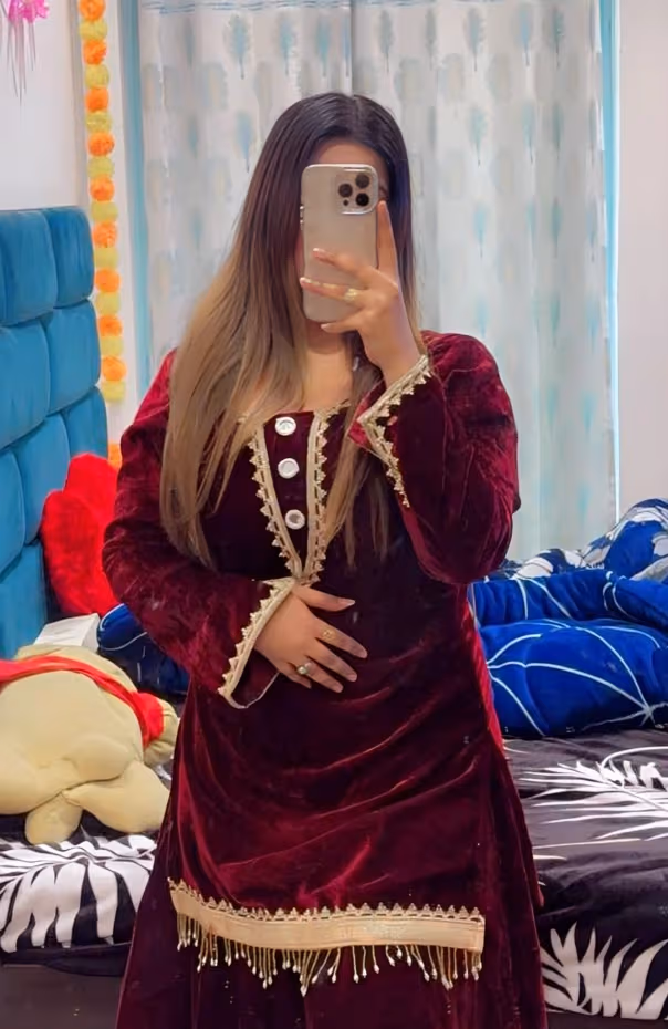 Horny Punjabi Bhabhi Simar Strips Fully Nude In Bathroom With Lusty Moves