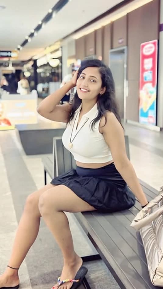 Famous Influencer And Youtuber Smita Sana Showing Her Big Boobs And Twerking Her Ass Fully Nude