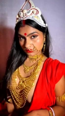 Sexy Bengali Model Posing Topless and Showing Her Boobs ~ with Face