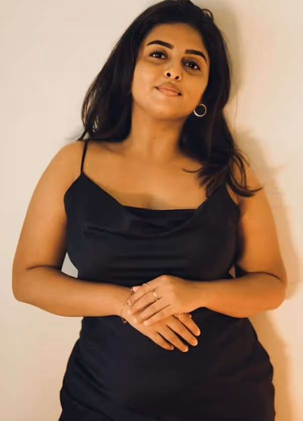 Horny Famous Chubby Model Thamizhvani Teasing In Black Top And Takeoff Topless With Horny Moves