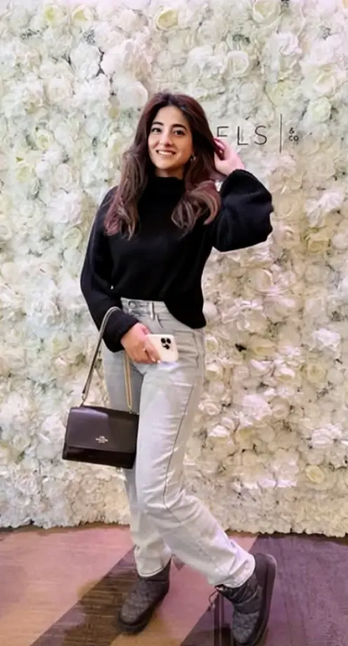 Horny Pakistani Model Fatima Sohail Fucking Fully Nude With Her Boyfriend In Private Room Leaked Clip