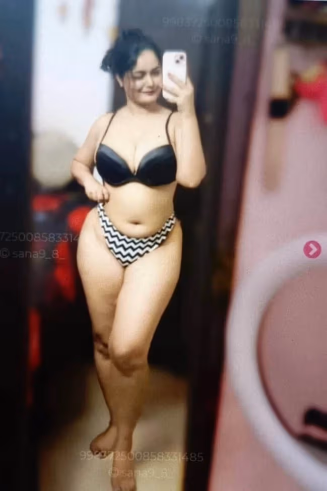 Image of Famous popular Miss Pinky Gym Model Teasing Pics and Videos: Big Boobs and Big Ass On Display