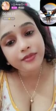 Horny Chamet MILF Dolly Nude Masturbating and Spreading Her Asshole ~ with Face