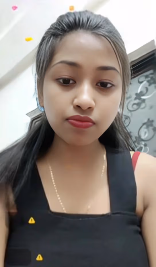 Desi Sexy Girl Priya Queen Fingering Her Pussy And Showing Her Big Asshole On Live Chat